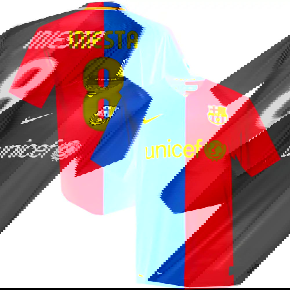 08-09 Barcelona home (Iniesta 8)