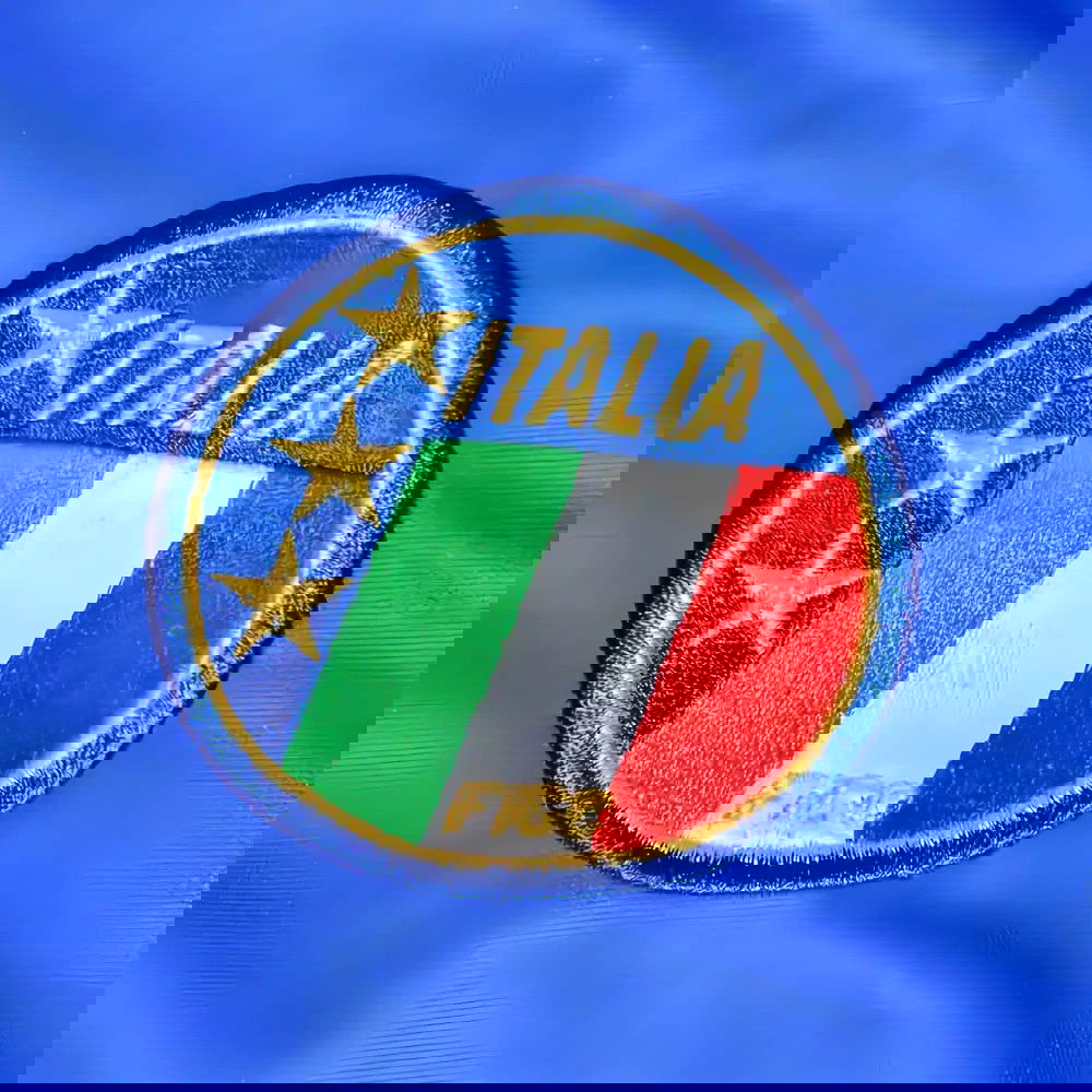 Italy 1990 World Cup Home Retro Football Shirt
