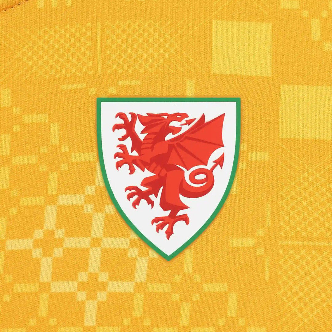 2026-2027 Wales Sudu Away Mini Kit