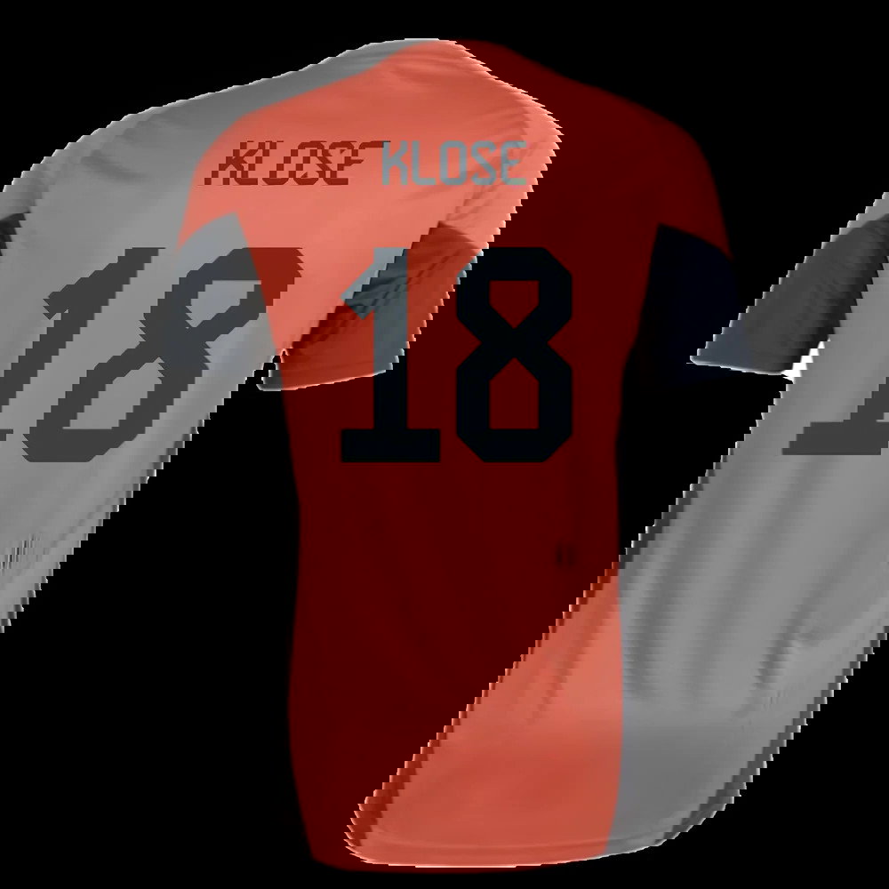2025-2026 Bayern Munich Training Shirt (Easy Coral) (Klose 18)