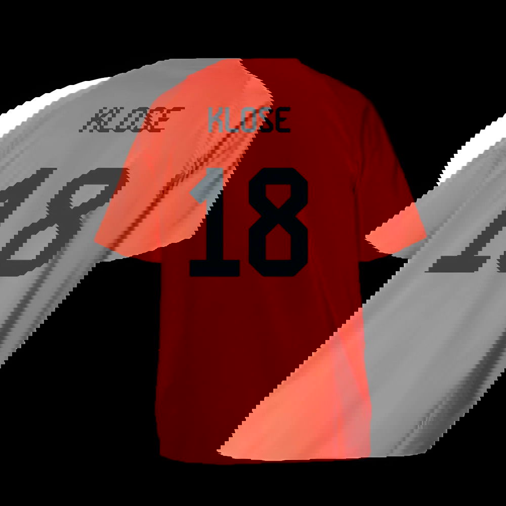 2025-2026 Bayern Munich Training Tee (Easy Coral) - Kids (Klose 18)