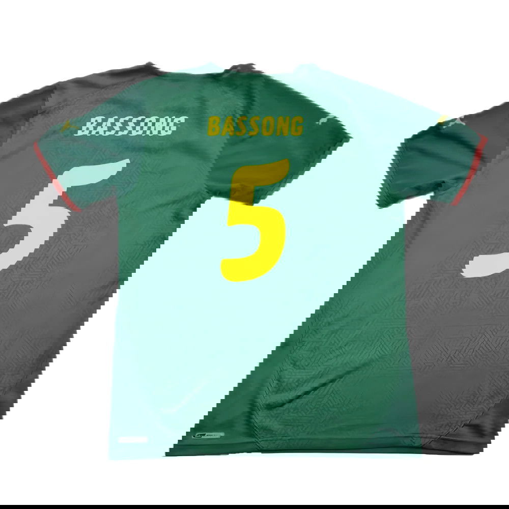 Cameroon 2010-11 Home Shirt ((Excellent) L) (Bassong 5)
