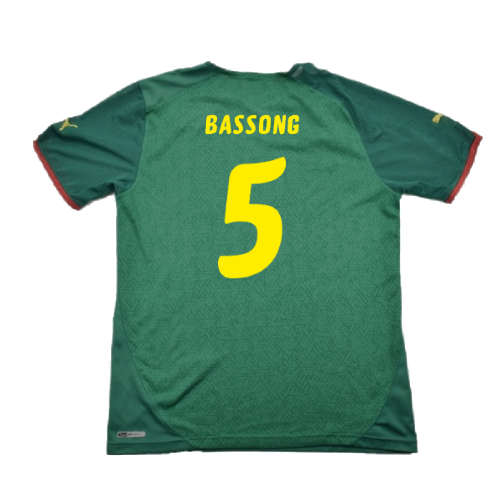 Cameroon 2010-11 Home Shirt ((Excellent) L) (Bassong 5)