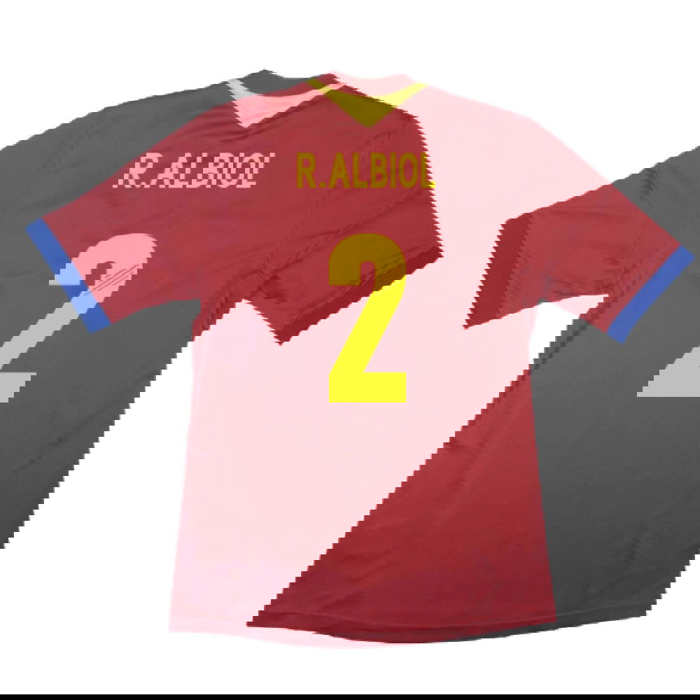 Spain 2013-14 Home Shirt (S) (Excellent) (R.Albiol 2)