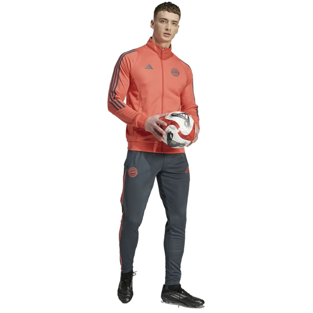 2025-2026 Bayern Munich Tracksuit (Easy Coral)