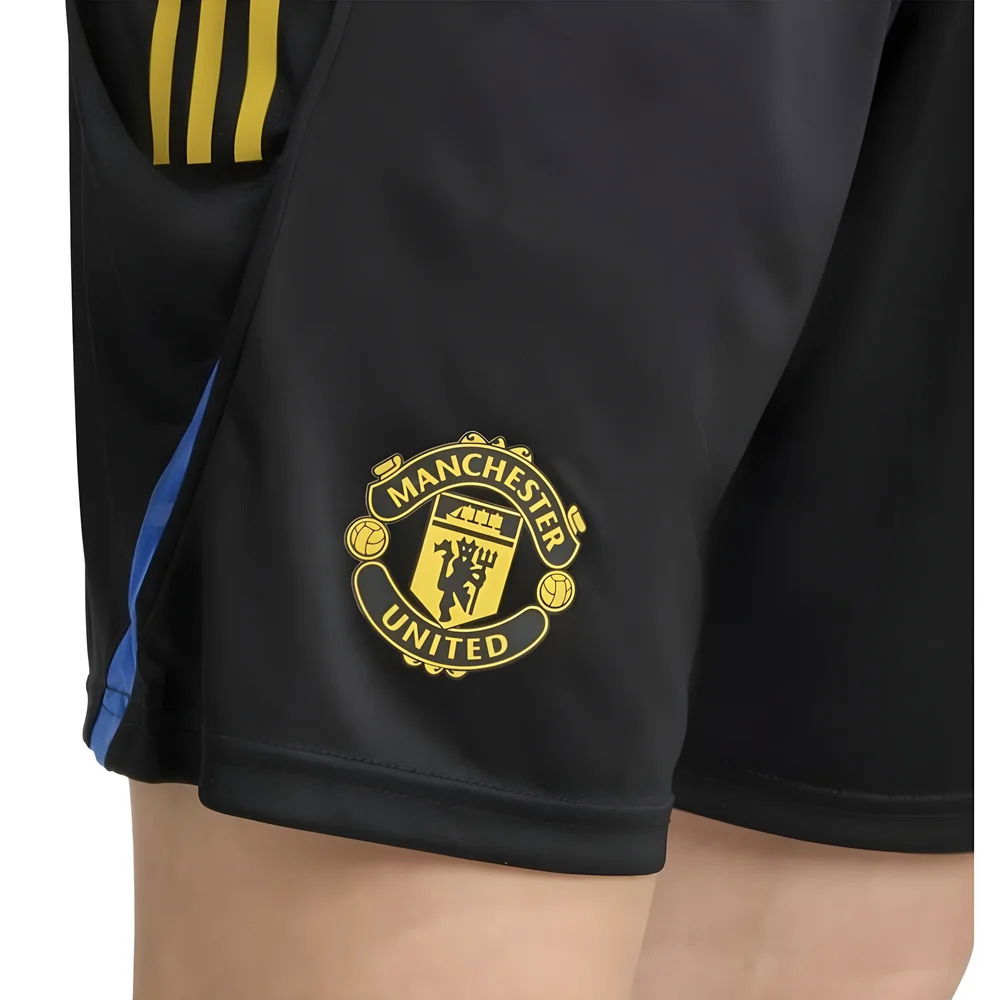 2025-2026 Man Utd EU Training Shorts (Black)