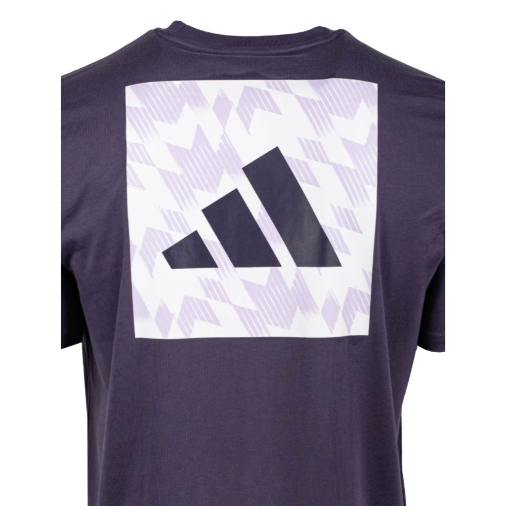 2025-2026 Man Utd Seasonal Graphic Tee (Trace Purple)
