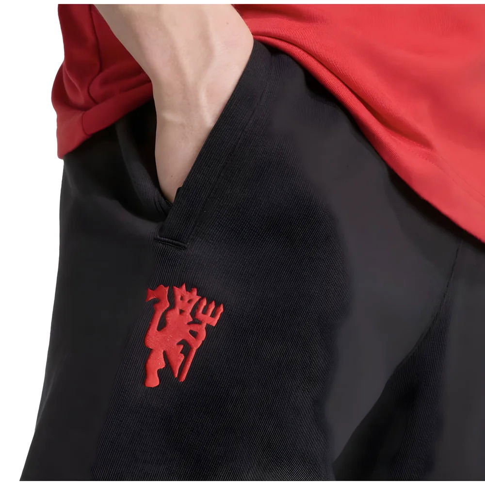 2025-2026 Man Utd US Shorts (Black)