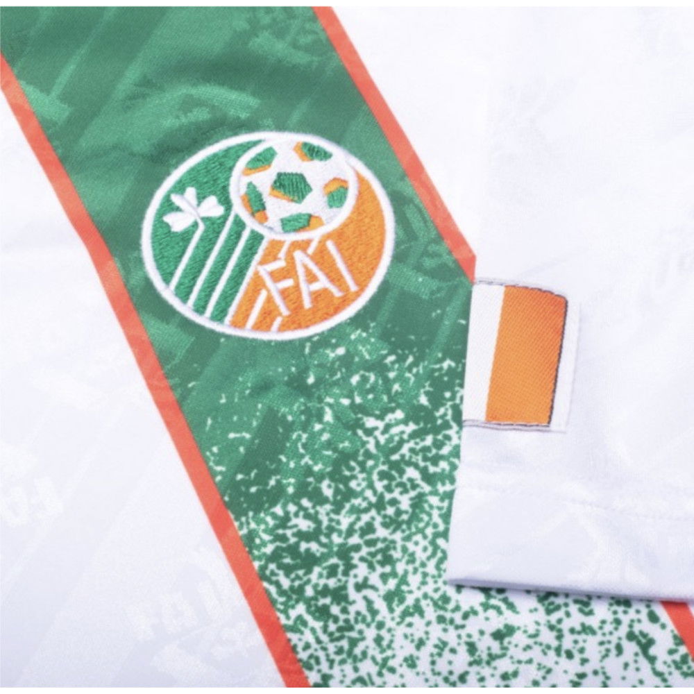 1994 Ireland World Cup Away shirt