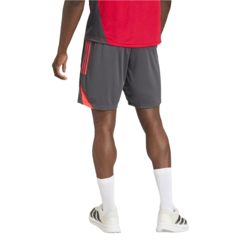 2025-2026 Liverpool Training Shorts (Utility Black)