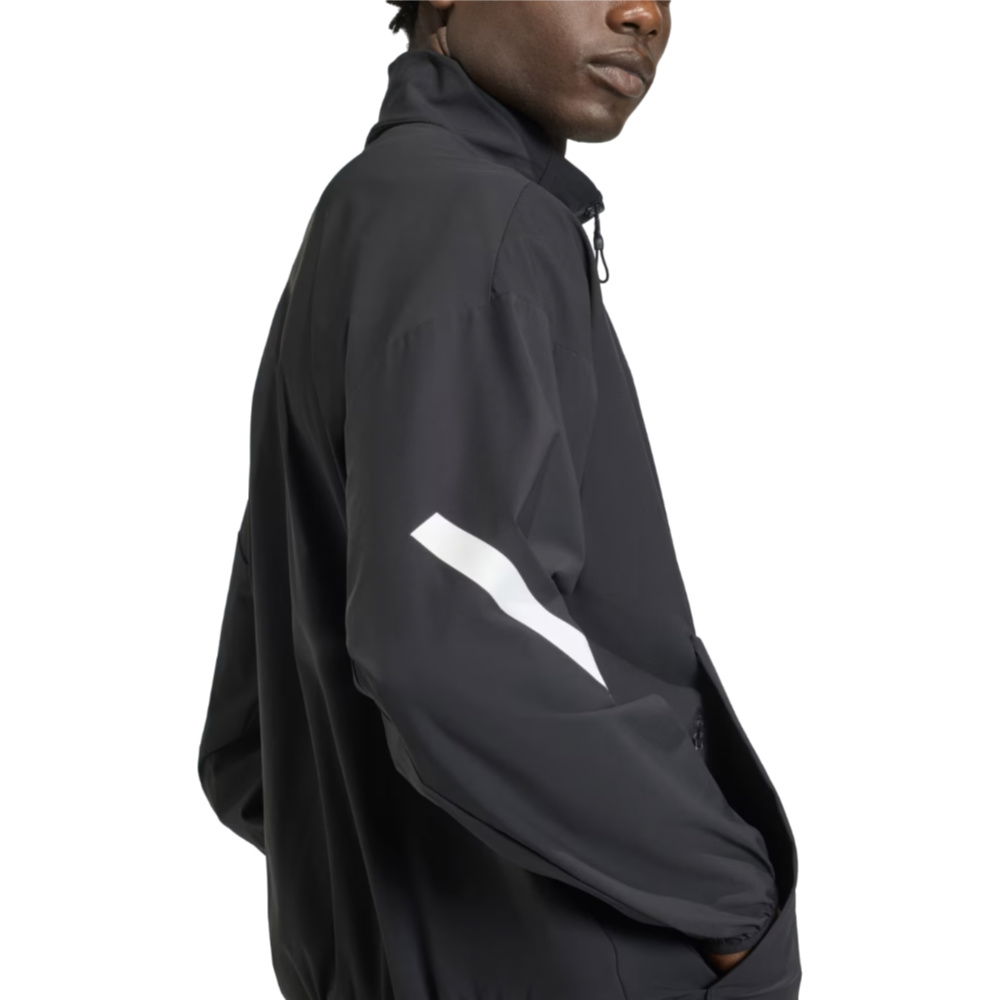 2025-2026 Man Utd Anthem Jacket (Black)