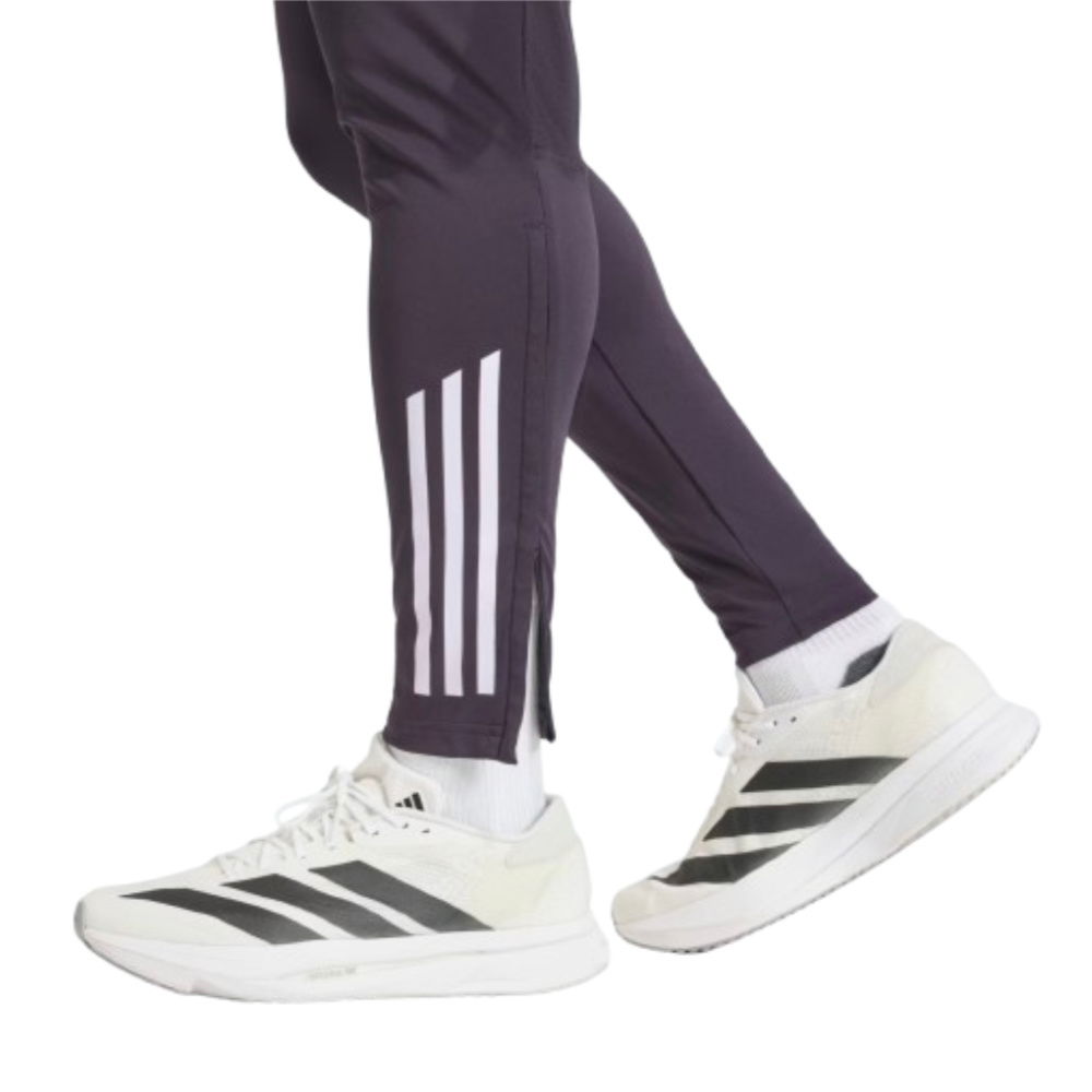 2025-2026 Man Utd Training Pants (Aurora Black)