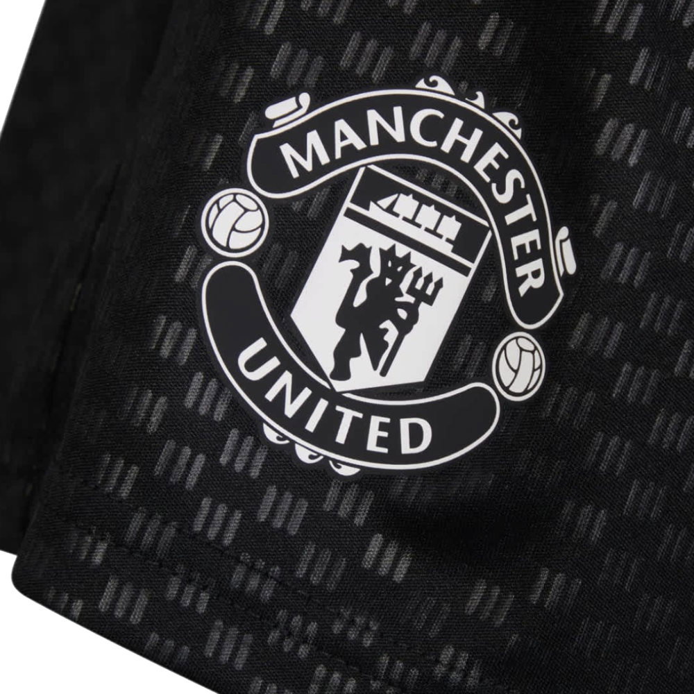 2026-2027 Man Utd Training Shorts (Black) - Kids
