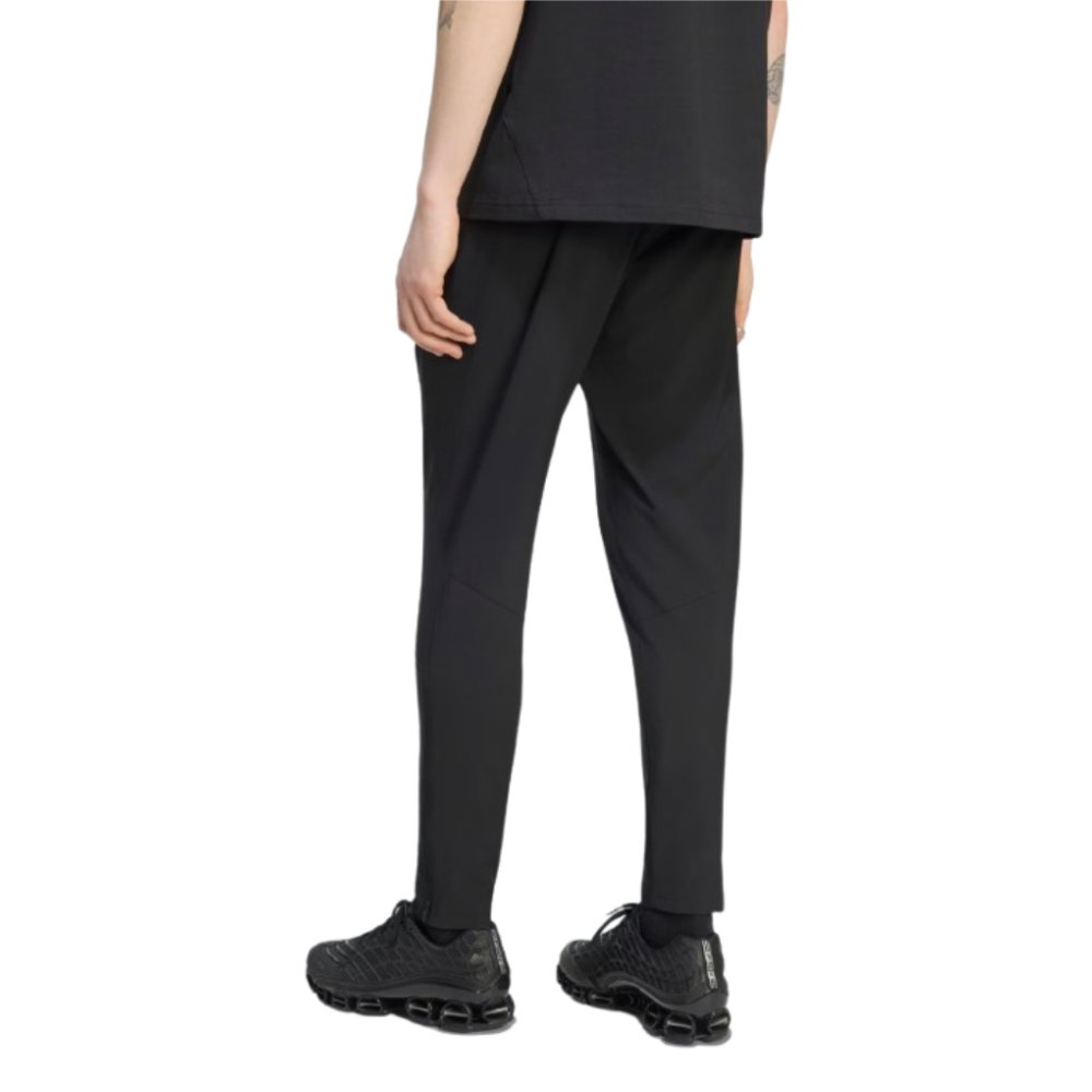 2026-2027 Liverpool Tiro Travel Pants (Black)