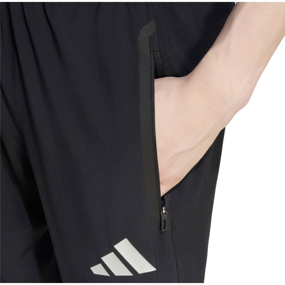 2026-2027 Liverpool Tiro Travel Pants (Black)