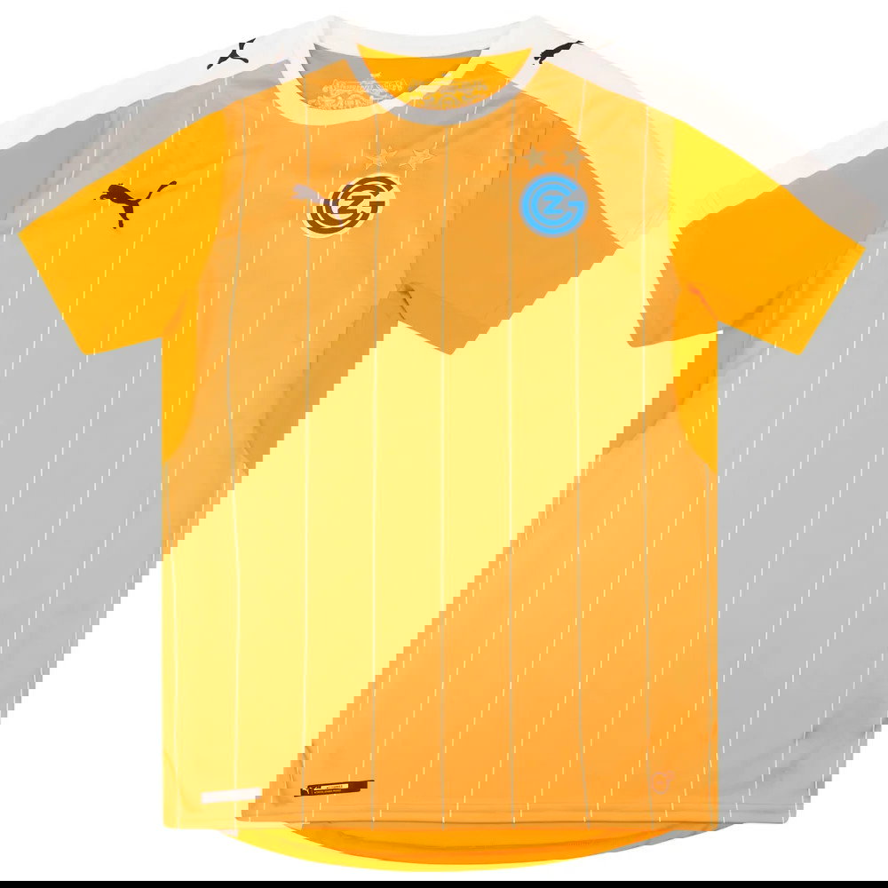 Grasshoppers 2017-19 Away Shirt (L) (Excellent)