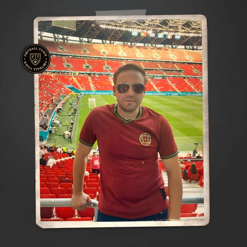 Vintage Portugal A Selecção Soccer Jersey