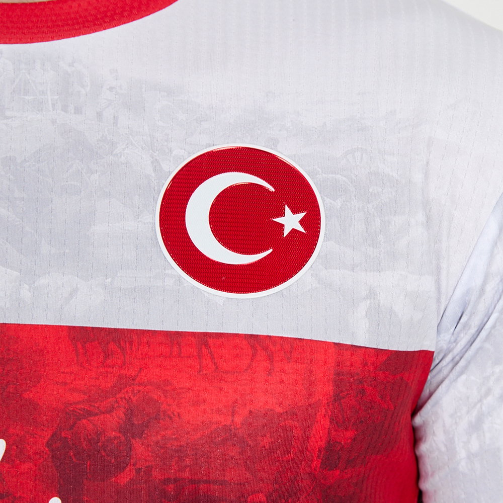Turkey Legacy Football Jersey (Wolvate) Kids Short Sleeve