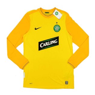 celtic home goalkeeper kit