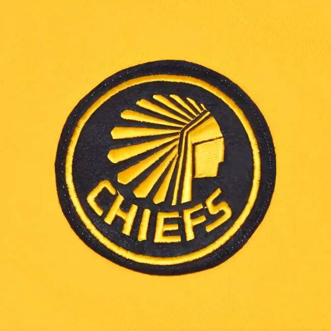 Kaizer Chiefs Retro Football Shirt