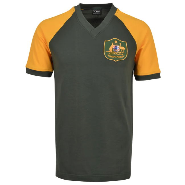 Australia 1982 Away Retro Football Shirt (Your Name)