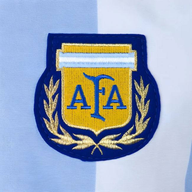Argentina 1986 World Cup No 10 Retro Football Shirt