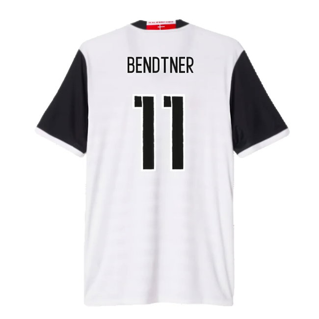 2015-2016 Denmark Away Shirt (Bendtner 11)