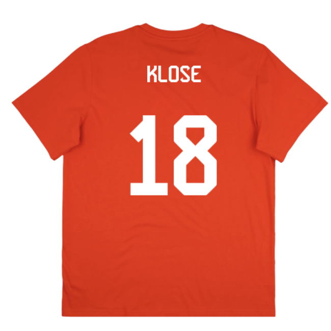 2025-2026 Bayern Munich Seasonal Graphic Tee (Red) (Klose 18)