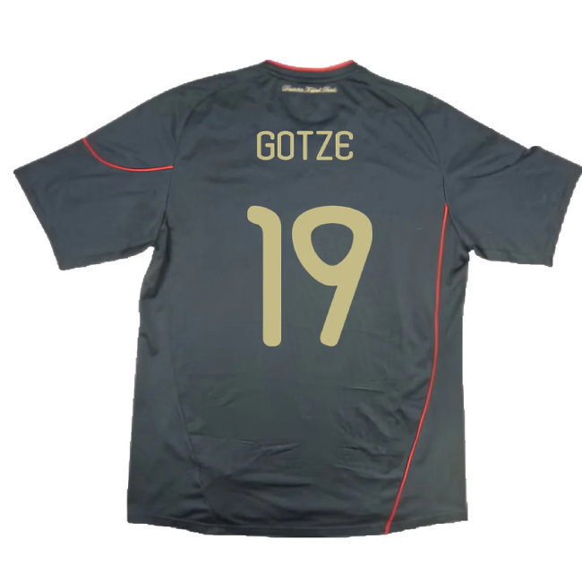 Germany 2010-12 Away Shirt (L) (Excellent) (GOTZE 19)