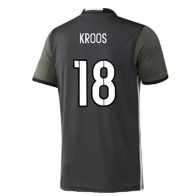 Germany 2015-16 Away Shirt (M) (Excellent) (Kroos 18)