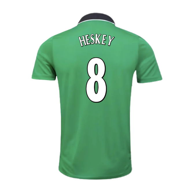 Liverpool 1999-2000 Away Retro Shirt (Heskey 8)