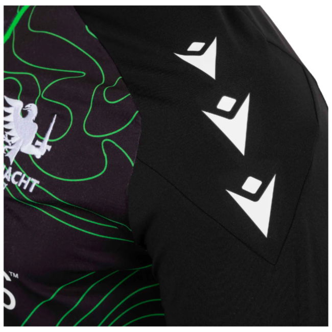 2024-2025 Connacht Rugby Warm Up Quarter Zip Top (Black)