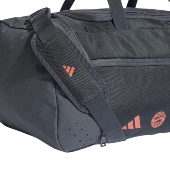 2025-2026 Bayern Munich Duffle Bag (Bold Onix)