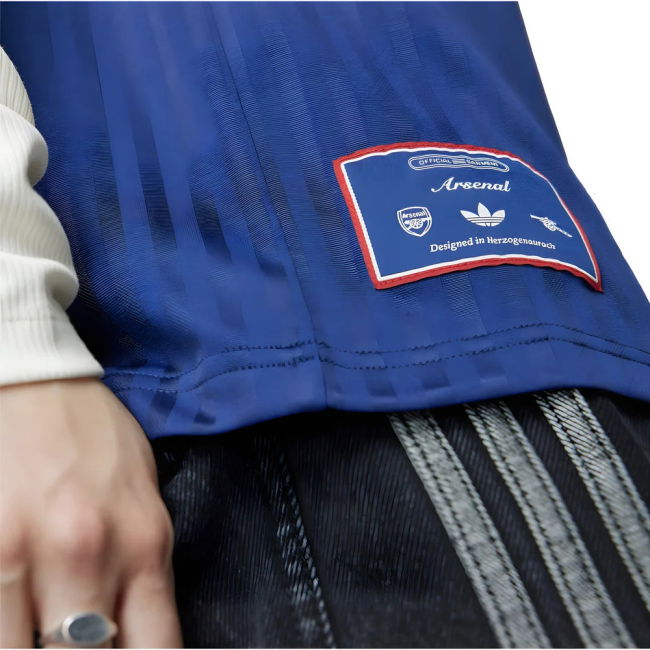 Arsenal Terrace Icons Shirt (Navy) (Henry 14)