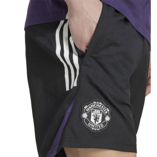 2025-2026 Man Utd Downtime Shorts (Black)