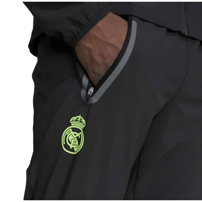 2025-2026 Real Madrid Pro Vis Tech Travel Pants (Black)