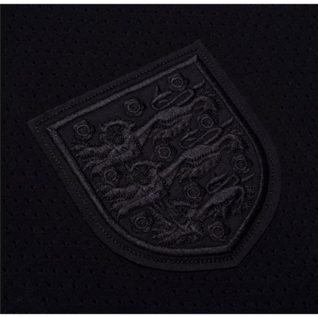 England 1970 No6 Retro Blackout Shirt
