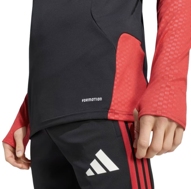 2026-2027 Man Utd Training Top (Black)
