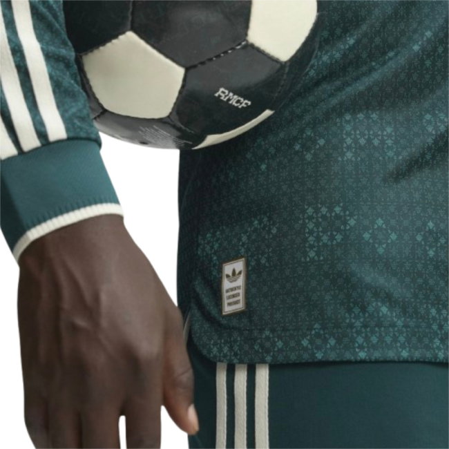 2026-2027 Real Madrid Authentic Long Sleeve Away Shirt