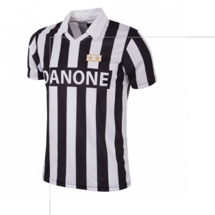 Juventus FC 1992 - 93 Coppa UEFA Retro Football Shirt (R.BAGGIO 10)