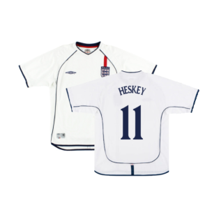 England 2001-03 Home Shirt (Good) (Heskey 11)