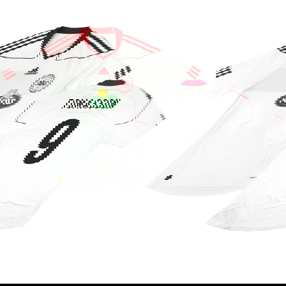 2010-2011 Denmark Away Shirt (Tomasson 9)