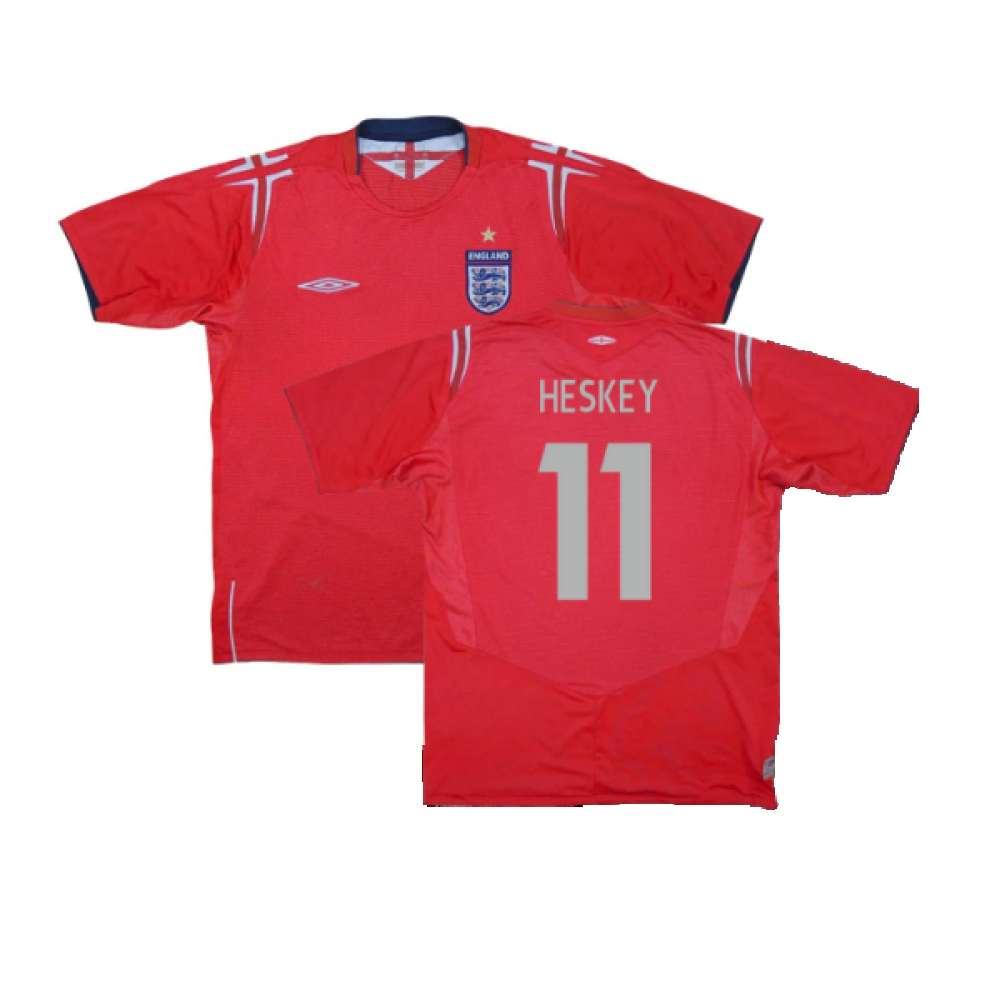 England 2004-06 Away Shirt (XL) (Excellent) (Heskey 11)