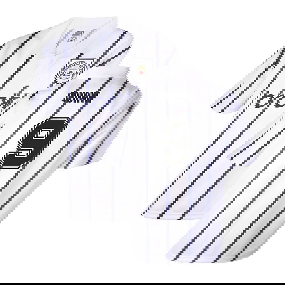 Manchester City 1993 Away Retro Football Shirt (Quinn 9)