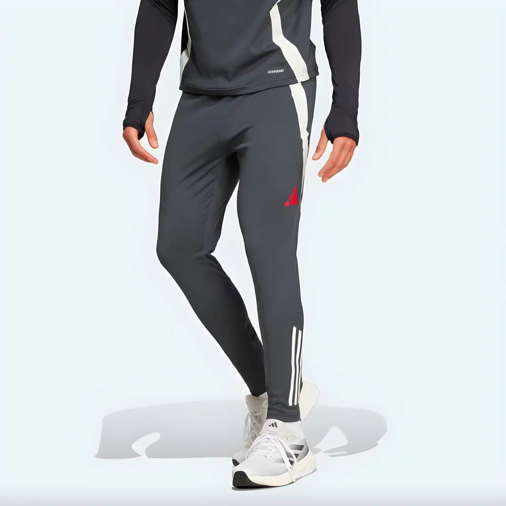 2024-2025 Man Utd EU Training Pants (Carbon)