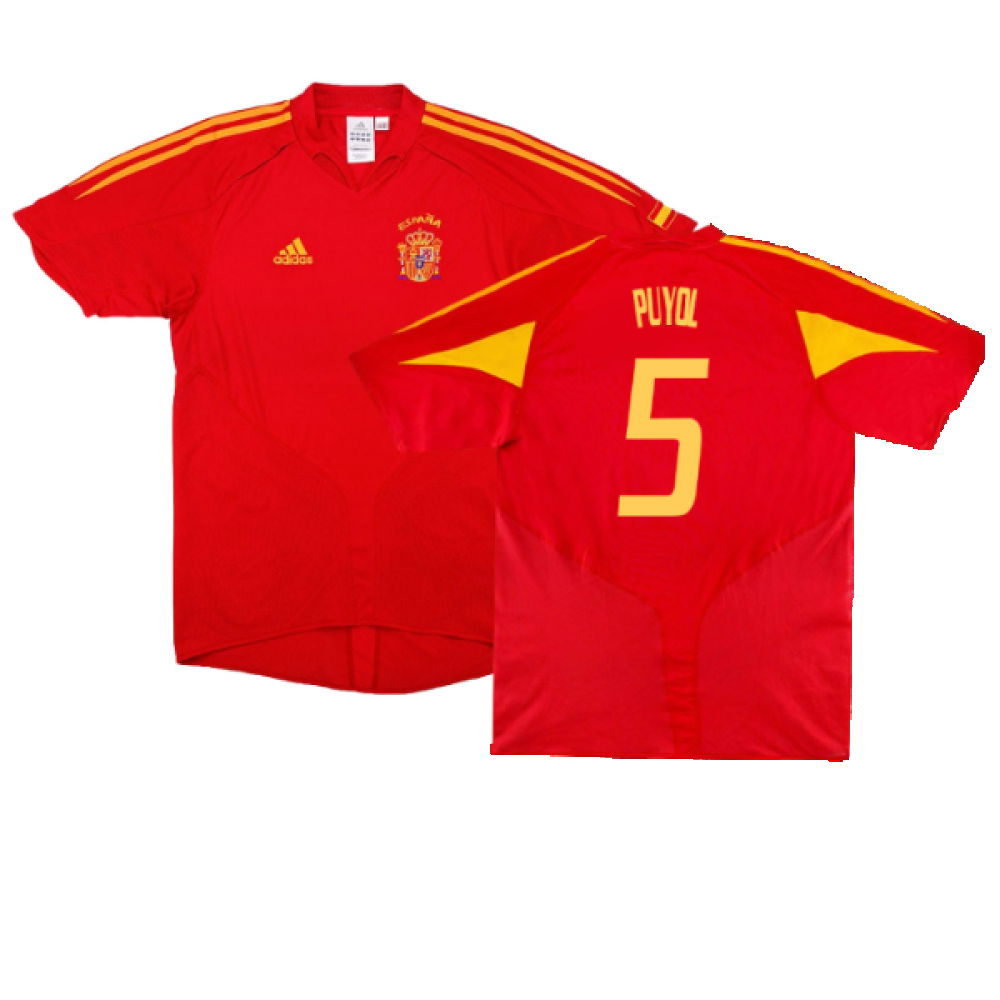 Spain 2004-2006 Home Shirt. (Very Good) (Puyol 5)